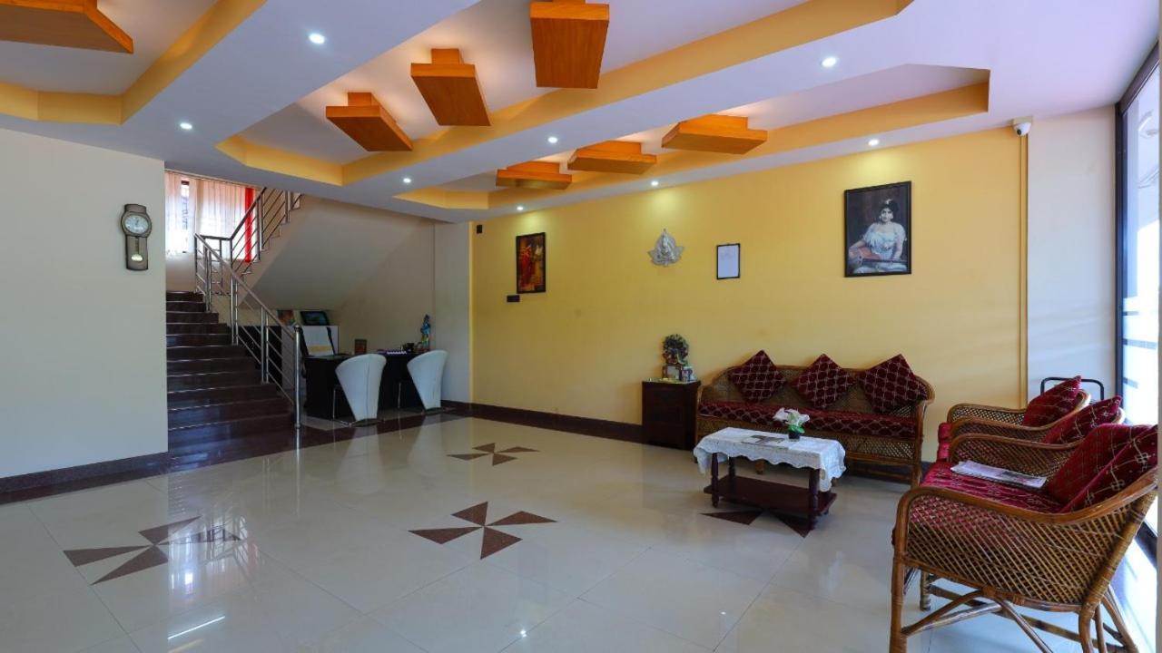 Hotel Kukuresidency Wadakkanchery Exterior foto